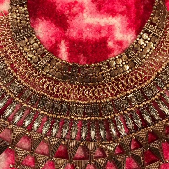 Necklace - Picture 4 of 4